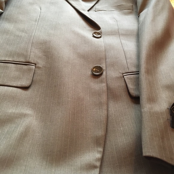 NEW MEN’S 2-PC. 100% WOOL SUIT LOVELY SAGE GREEN - Picture 4 of 8